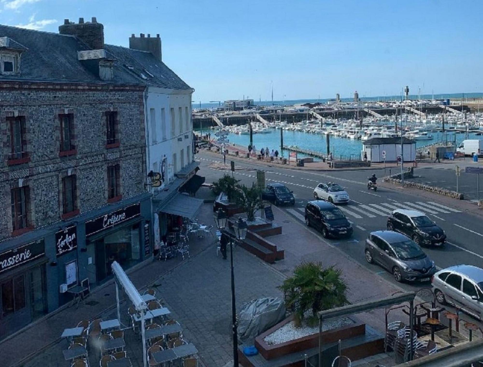 Holiday home Le Semaphore Vue Port Et *