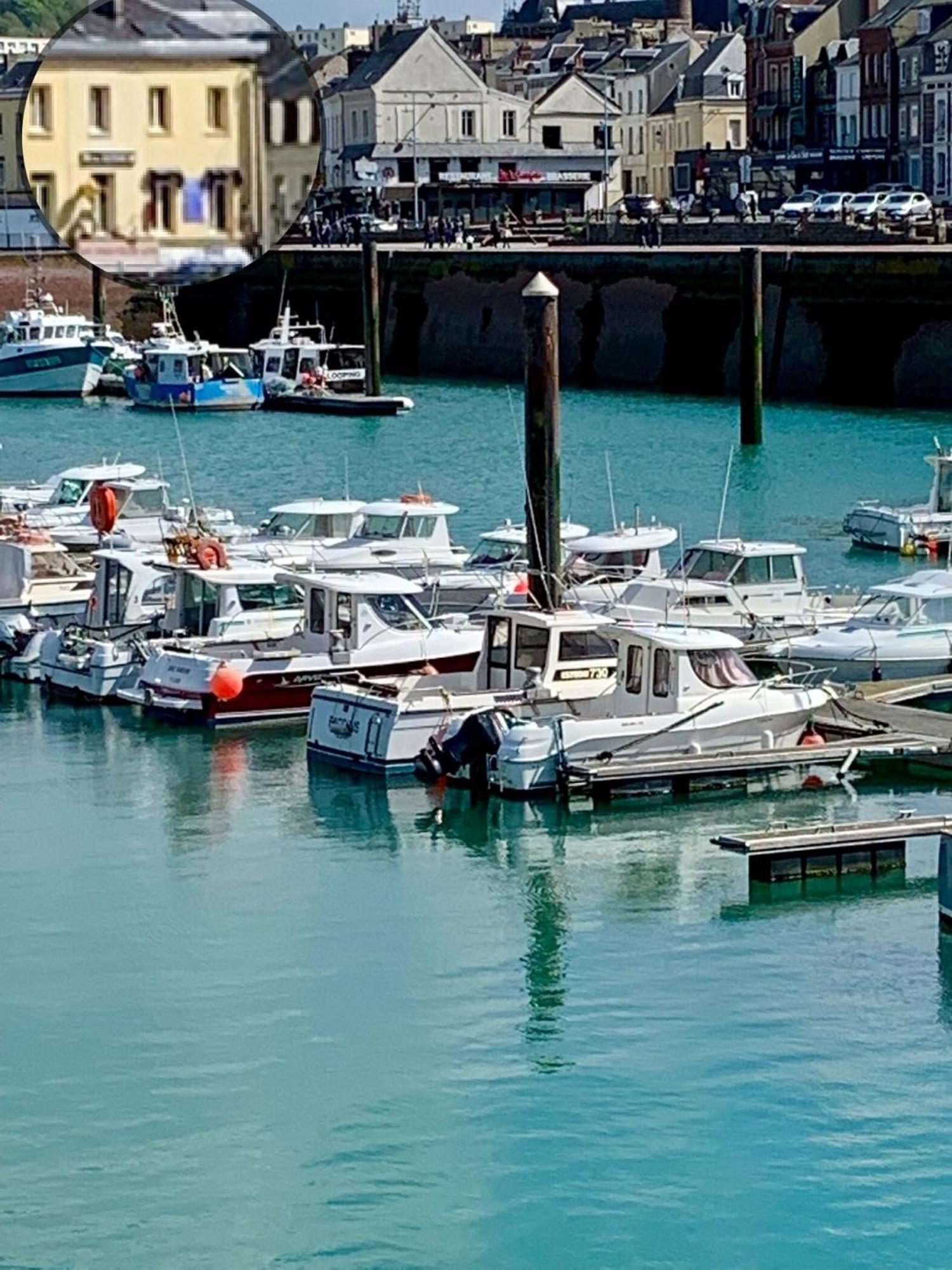 Le Semaphore Vue Port Et